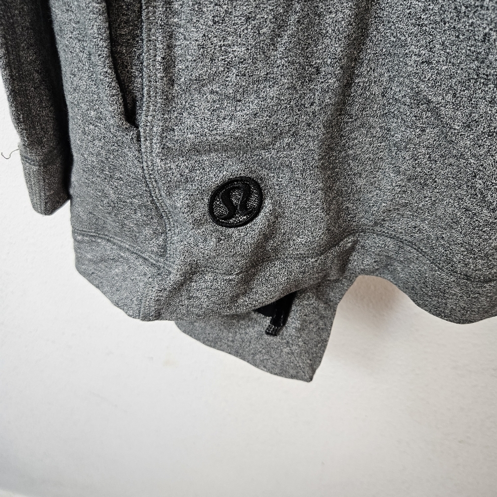 Lululemon Savasana Wrap Jacket Size 4 Gray - Picture 4 of 6